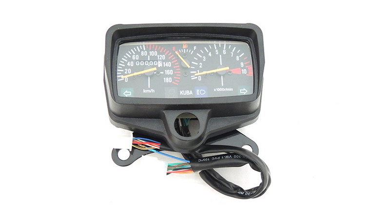 K.M SAATİ B.GÖSTERGELİ ANALOG ( ÇİTA 100-150-R )